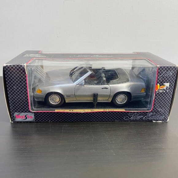 Maisto Silver Edition 1989 Mercedes-Benz 500sl 1:18 Scale Silver, Model Car, Die - Picture 1 of 10